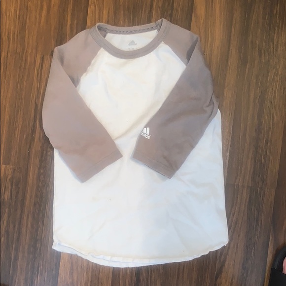 3 piece Lot of size 5 long and short sleeve tees - Picture 6 of 7